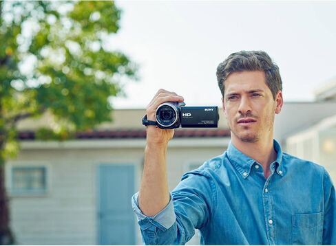 Sony HDRCX675/B Full HD 32GB Camcorder (Black) (Renewed) in Saudi Arabia