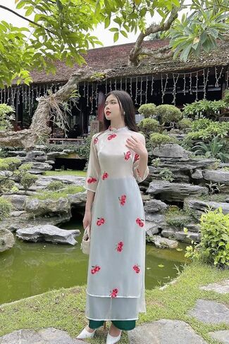 مجموعة CuteSass بيضاء مطرزة ديزي شيفون آو داي | الفيتنامية الحديثة المعدة مسبقًا آو داي | المرأة آو داي مع السراويل in Kuwait