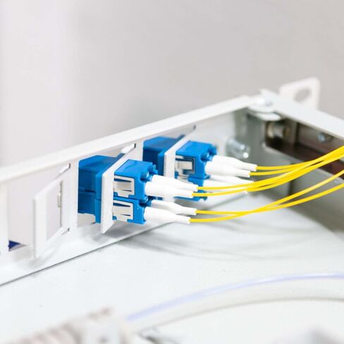 100-Pack Fiber Optic Coupler ST-Red in Saudi Arabia
