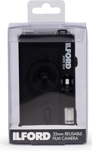 مجموعة من كاميرا Ilford Sprite 35-II القابلة لإعادة الاستخدام/إعادة التحميل مقاس 35 مم (أسود) مع لفتين من فيلم HP5 وقماش in Kuwait