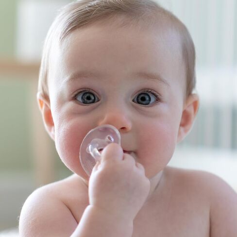 Chicco PhysioForma 100% Soft Silicone One Piece Pacifier for Babies 0-6 Months | BPA & Latex Free | Reusable Case | Blue/Green, 2pk in Saudi Arabia