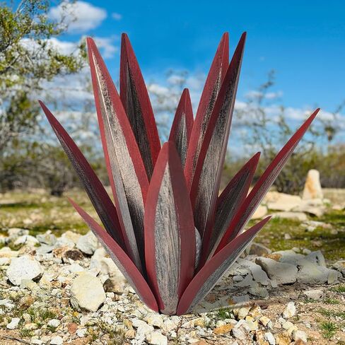 21.65Inches Metal Agave Plants Outdoor Decor - Solar Light Yard Decorations, Rustic Tequila Patio Sculpture Perfect for Outdoor Yard Lawn and Garden Art, Large Metal Cactus Yard Decor(Royal Blue) in Kuwait