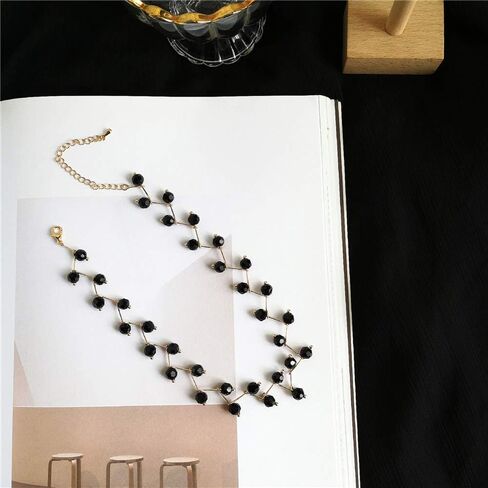 قلادة تشوكر بسلسلة من اللؤلؤ الأبيض والأسود إلى الترقوة للنساء والفتيات in Kuwait