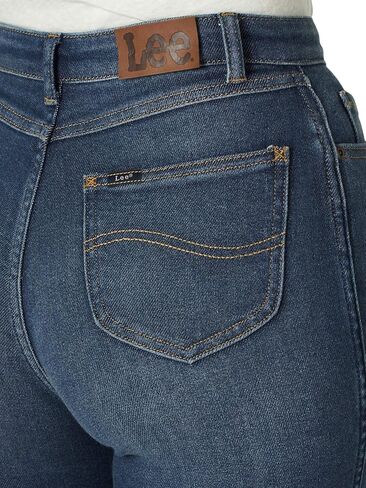 LEE Women's Relaxed Fit Straight Leg Ankle Jean in Saudi Arabia