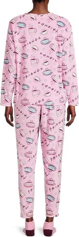 طقم بيجامة نسائي مكون من 3 قطع من Friends TV Series مع جوارب - سنترال بيرك in Kuwait