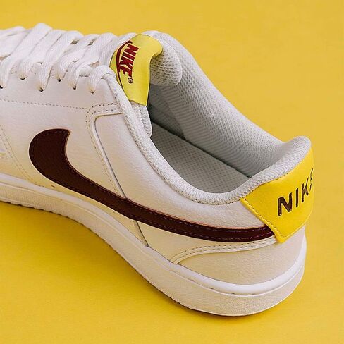 أحذية كرة السلة النسائية Nike Court Vision Low (نظام مقاسات الأحذية الأمريكية، للبالغين، للنساء، رقمي، متوسط، 9) in Saudi Arabia
