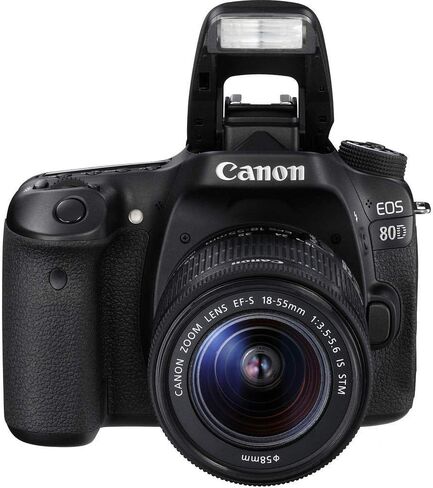 كاميرا Canon EOS 80D DSLR مع عدسة 18-55 مم (1263C005) + عدسة EF-S 55-250 مم + بطاقة ذاكرة سعة 64 جيجابايت + حقيبة + برنامج Corel للصور + بطارية LPE6 + شاحن خارجي + قارئ بطاقات + المزيد (متجددة) in Saudi Arabia