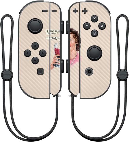غلاف MightySkins من ألياف الكربون لجهاز تحكم Nintendo Joy-Con - Deer Hunter | لمسة نهائية واقية ومتينة من ألياف الكربون | سهل التطبيق والإزالة وتغيير الأنماط | صنع في الولايات المتحدة الأمريكية in Saudi Arabia