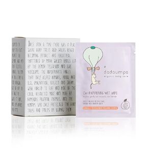 Box Of 8 Individually Wrapped Sensitive Baby Wet Wipes, with Marigold and Almond Organic Oils - - Made in Italy with 100% Recycled Packaging in Saudi Arabia