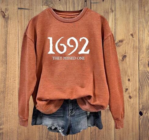 1692 They Missed One Halloween Shirts for Women Salem Witch Long Sleeve Shirt Halloween Hocus Pocus Pullover Tops in Saudi Arabia