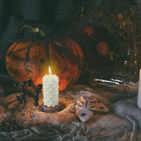 Large Skull Figure Image Candle Spooky Candle Holder Skeleton Head Candle Soy Wax Candles Home Decor for Halloween Birthday Anniversary (White, 3.35 x 2.56 x 2.76 Inch) in Saudi Arabia