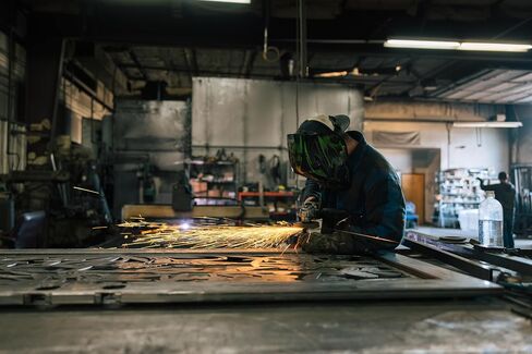 سترة بغطاء رأس Welder Nation شديدة التحمل، غطاء رأس وأنماط مريحة ومتينة مبطنة بالصوف in Kuwait