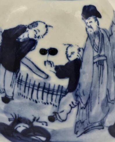 Festcool Antique Style Blue and White Porcelain Ceramic Covered Jar Vase, China Ming Style, Jingdezhen Chinese (S2) (Blue Bird) Blue Swan Small classic in Saudi Arabia