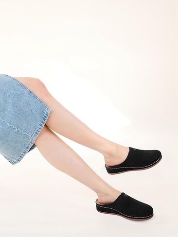 قباقيب SHIBEVER للأحذية النسائية ذات الكعب العالي: أحذية مسطحة سهلة الارتداء - صنادل مغلقة عند الأصابع مريحة in Kuwait