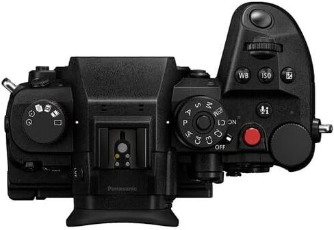 كاميرا Panasonic Lumix GH7 Micro Four Thirds بدون مرآة (DC-GH7BODY) + بطاقة ذاكرة من سلسلة SF-M سعة 64 جيجابايت + حقيبة + برنامج لتحرير الصور + 2 بطارية DMW-BLK22 + قارئ بطاقات + شاحن + حامل ثلاثي القوائم مرن + المزيد in Saudi Arabia