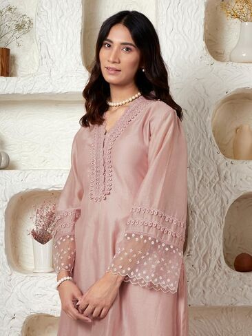 مجموعة بناطيل كورتا ذا تلوح في الأفق للنساء ملابس عرقية هندية برقبة على شكل حرف V مطبوعة كورتي عرقية هندية للبنات وردة قديمة in Kuwait