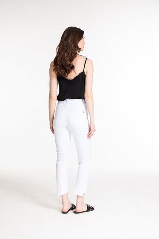 SLIM-SATION Women's Five Pocket Crop Jean with Contour Waist in Saudi Arabia