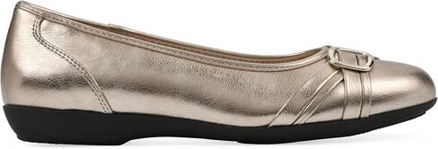CLIFFS BY WHITE MOUNTAIN Women's Calming Cushioned Ballet Flat in Kuwait