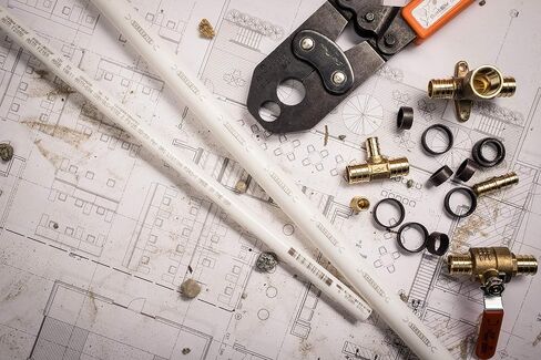 SharkBite 3/4 PEX Pipe x 1/2 Inch FNPT Crimp 90 Degree Drop Ear Elbow, Brass Plumbing Fitting, PEX Pipe, PE-RT, UC342LFA in Saudi Arabia