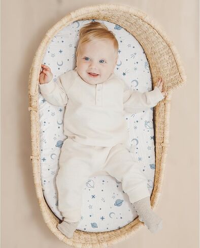 Konssy 2 Pack Muslin Bassinet Sheets for Baby Girls Boys, 32"x16" | 100% Cotton, Soft & Breathable Bassinet Mattress Sheets, for Halo Bassinest Swivel Sleeper, Graco, Snoo (Chestnut,Posy) in Saudi Arabia
