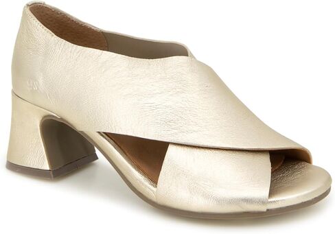 Gentle Souls by Kenneth Cole Women's Yvette Pump in Saudi Arabia