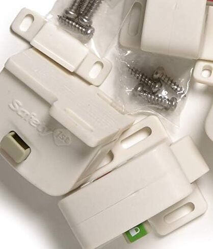 أقفال خزانة مغناطيسية للسلامة الأولى، 4 أقفال + 1 مفتاح in Kuwait