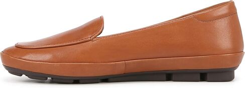 Naturalizer Women's Bashful Slip on Driving Loafer in Saudi Arabia