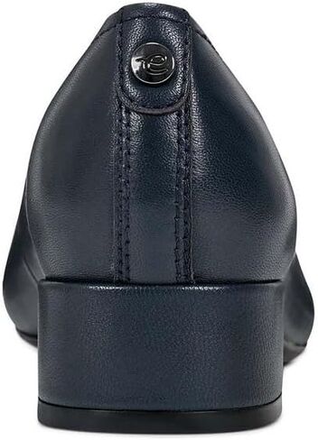 Easy Spirit Women's Jain Pump in Saudi Arabia