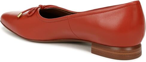 Naturalizer Womens Joiner Pointed Toe Ballet Flat in Saudi Arabia