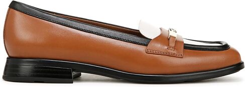 Naturalizer Women's Fabienne Loafer in Saudi Arabia