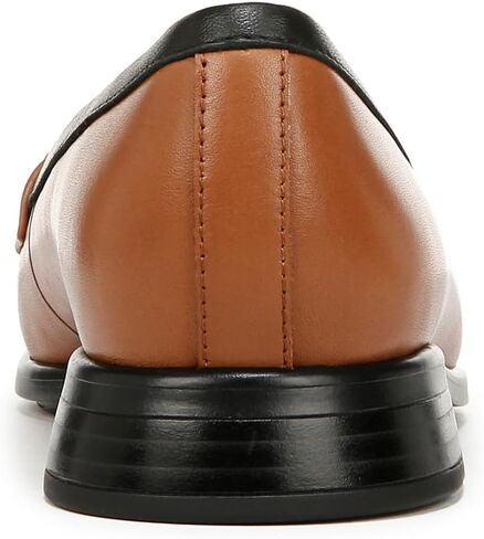Naturalizer Women's Fabienne Loafer in Saudi Arabia