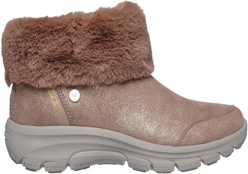 حذاء Skechers النسائي سهل الاستخدام ومريح ورائع من Matha Stewart بدون استخدام اليدين سهل الارتداء للكاحل in Saudi Arabia