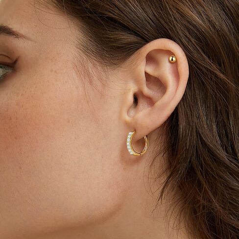 Subiceto 11 زوجًا من الأقراط المتدلية مجموعة أقراط عين الشر وأقراط النجوم وأقراط سلسلة ذهبية وأقراط دائرية صغيرة على شكل كرة CZ ترصيع للنساء المراهقات in Kuwait