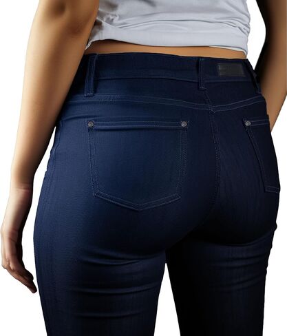 جينز ضيق من قماش الدنيم للنساء من Decrum - سروال جينز نسائي عصري قابل للتمدد وعصري in Kuwait