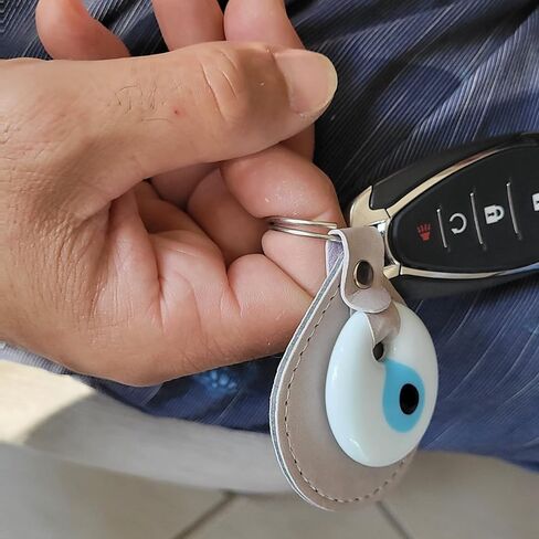 حامل سلسلة مفاتيح Alef Bet من Paula Evil Eye تميمة زجاجية زرقاء أو بيضاء مصنوعة من الجلد النباتي in Kuwait