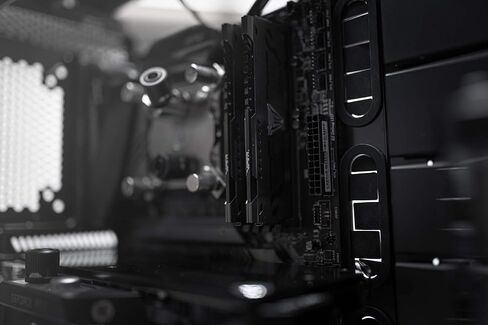 مجموعة باتريوت ميموري فايبر ستيل DDR4 8 جيجابايت (2 × 4 جيجابايت) 3200 ميجاهرتز in Kuwait