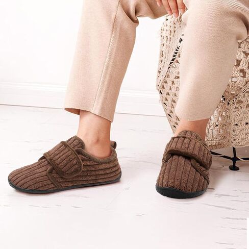L-RUN Barefoot Womens Men Slippers Soft House Slippers for Women Indoor and Outdoor Slippers Adjustable Mens Home Shoes Lightweight Bedroom Slippers in Saudi Arabia