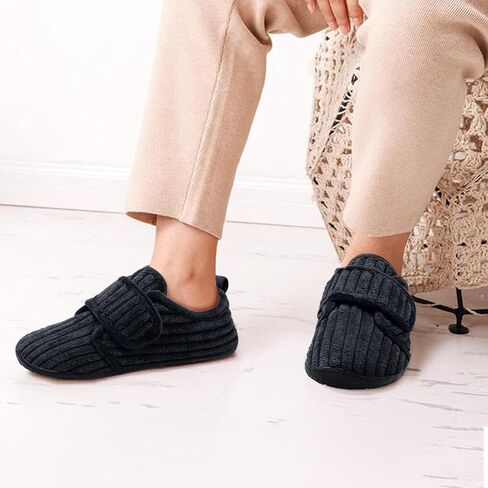 L-RUN Barefoot Womens Men Slippers Soft House Slippers for Women Indoor and Outdoor Slippers Adjustable Mens Home Shoes Lightweight Bedroom Slippers in Saudi Arabia
