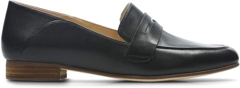 Clarks Women's Mocassins in Kuwait