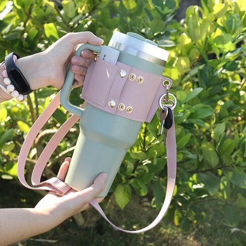 LBYZCASE حامل زجاجة مياه جلدي عتيق بحزام حامل لستانلي 40 أونصة و30 أونصة مع ملحقات كأس ستانلي، حزام قابل للتعديل، حامل بطاقة الائتمان، حلقة مفاتيح in Kuwait