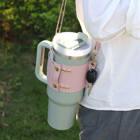 LBYZCASE حامل زجاجة مياه جلدي عتيق بحزام حامل لستانلي 40 أونصة و30 أونصة مع ملحقات كأس ستانلي، حزام قابل للتعديل، حامل بطاقة الائتمان، حلقة مفاتيح in Kuwait