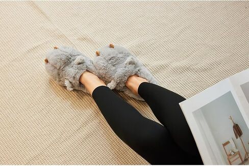 شباشب حيوانات غامضة من LEMZONE للنساء، شباشب لطيفة دافئة على شكل دب فروي مضحك مع جزء سفلي مانع للانزلاق in Kuwait