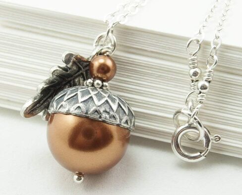 Dashe Designs Handmade Acorn Jewelry Set with Oak Leaf, Acorn Necklace Earrings Copper Colored Simulated Pearls, 18 inches in Kuwait