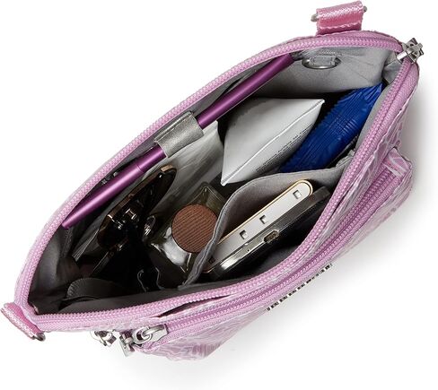 Baggallini Modern Pocket Crossbody in Kuwait