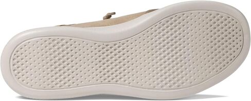 حذاء رياضي نسائي من Skechers Bobs Skipper-Keep It Cozy in Saudi Arabia