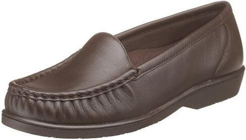 Propét Women's Comfy Walker Loafer in Kuwait