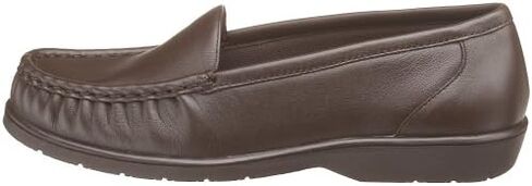 Propét Women's Comfy Walker Loafer in Kuwait