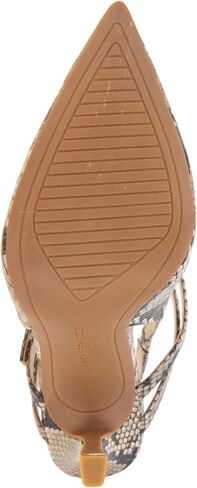 Kenneth Cole Women's Fashion Pump in Saudi Arabia