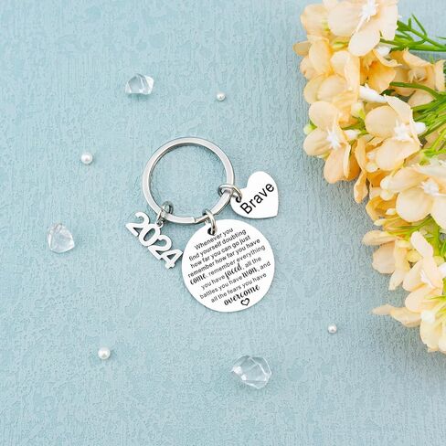 igvean Graduation Gifts for Her Class of 2024 College Graduation Gifts for Him Inspirational Gifts for Women Graduates from Dad Mom Student Graduate College High School in Kuwait