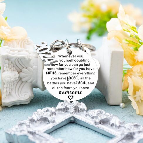 igvean Graduation Gifts for Her Class of 2024 College Graduation Gifts for Him Inspirational Gifts for Women Graduates from Dad Mom Student Graduate College High School in Kuwait